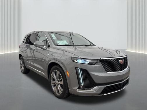 2025 Cadillac XT6 Premium Luxury FWD