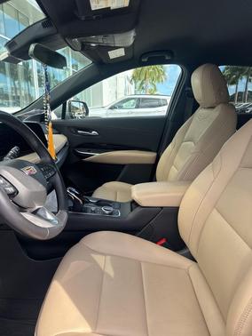 2024 Cadillac XT4 Luxury