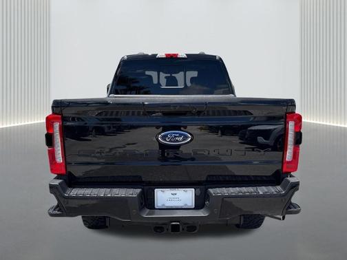 Black Metallic 2024 Ford F-250 Lariat