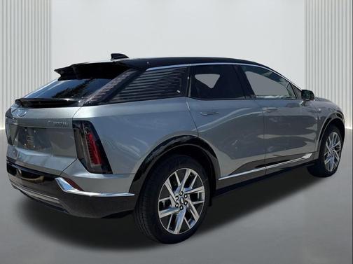 2026 Cadillac LYRIQ V