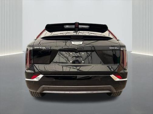 2025 Cadillac OPTIQ Luxury 1 AWD