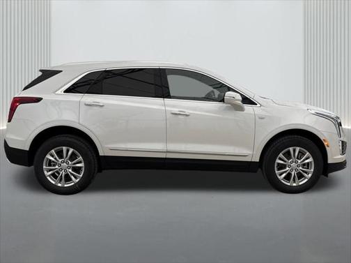 2025 Cadillac XT5 Luxury