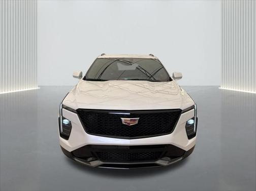 2025 Cadillac XT4 Sport