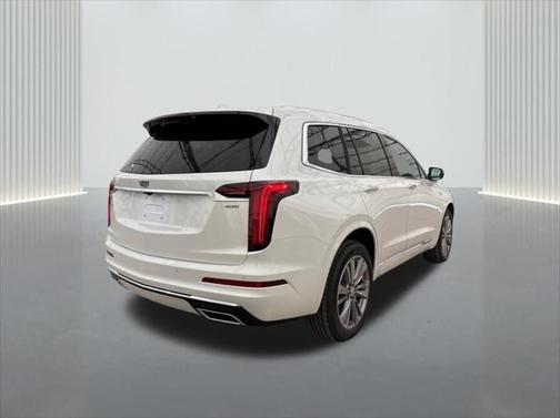 2025 Cadillac XT6 Premium Luxury FWD
