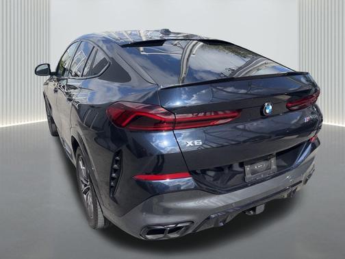 2025 BMW X6 M60i