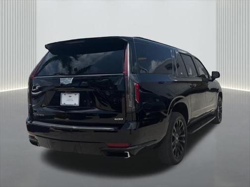 2022 Cadillac Escalade ESV Premium Luxury