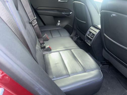 2024 Cadillac XT4 Sport