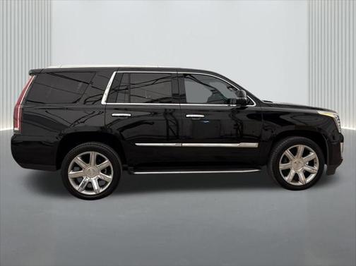 2018 Cadillac Escalade Luxury