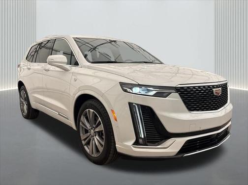 2025 Cadillac XT6 Premium Luxury FWD