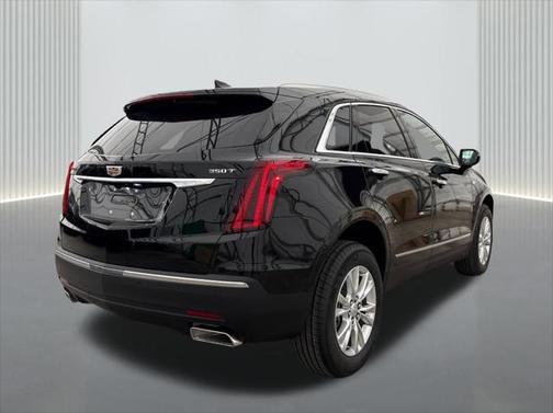 2025 Cadillac XT5 Luxury