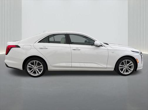 2025 Cadillac CT4 Luxury