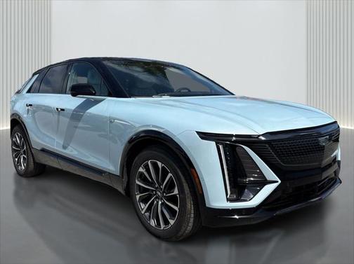 2025 Cadillac LYRIQ Sport w/1SJ