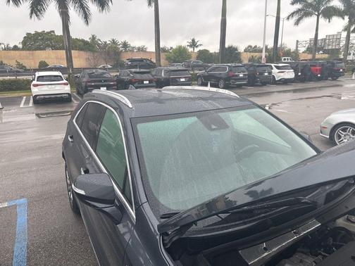 2021 Cadillac XT4 Premium Luxury