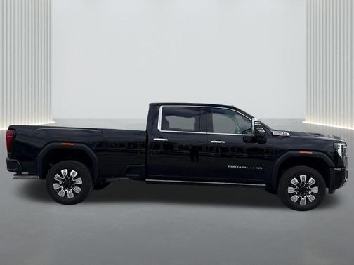2025 GMC Sierra 3500 Denali