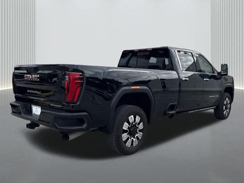2025 GMC Sierra 3500 Denali