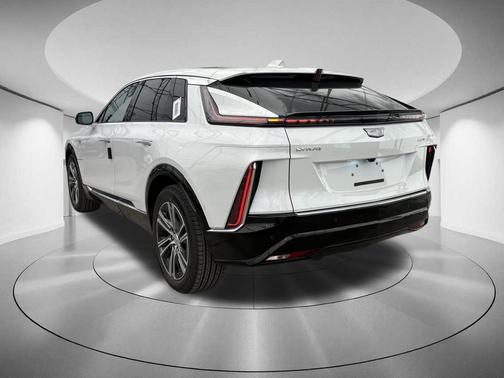 2025 Cadillac LYRIQ Luxury