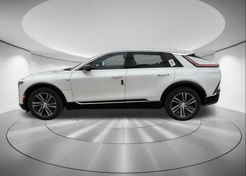 2025 Cadillac LYRIQ Luxury