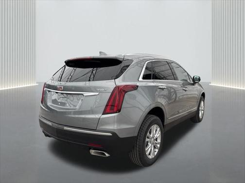 2025 Cadillac XT5 Luxury