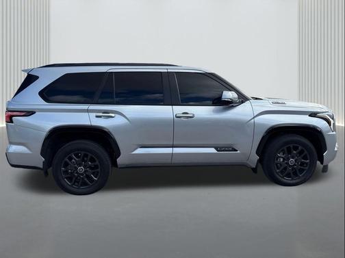 2024 Toyota Sequoia Platinum