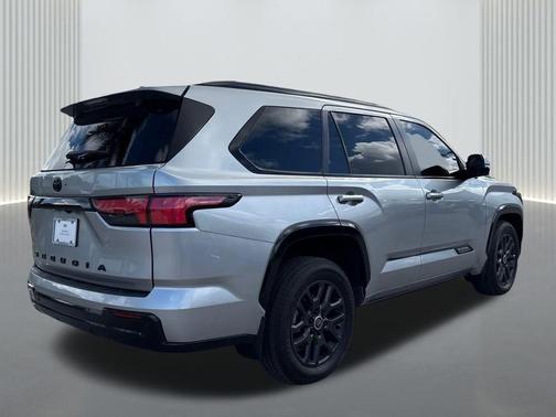 2024 Toyota Sequoia Platinum