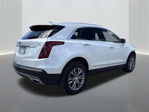 Crystal White Tricoat 2023 Cadillac XT5 Premium Luxury