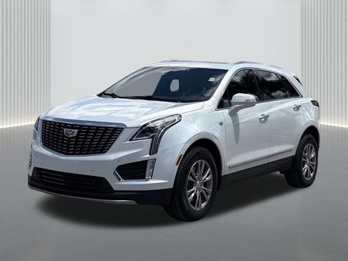 Crystal White Tricoat 2023 Cadillac XT5 Premium Luxury