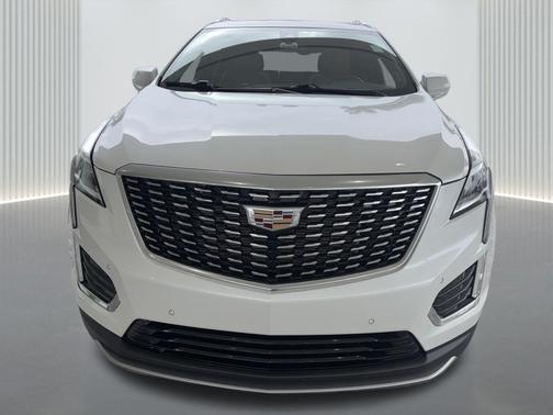 Crystal White Tricoat 2023 Cadillac XT5 Premium Luxury