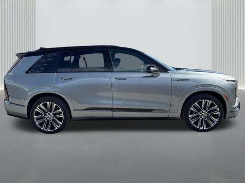 2026 Cadillac VISTIQ Platinum