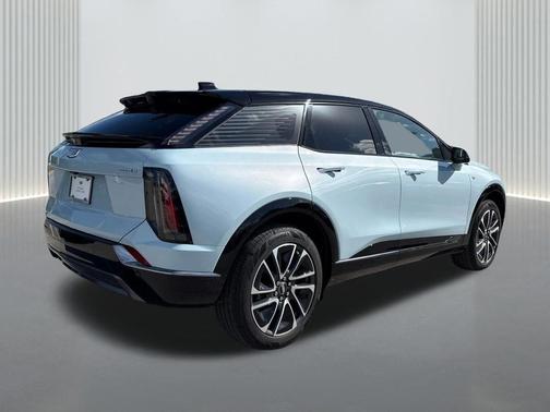 Nimbus Metallic 2026 Cadillac OPTIQ Sport