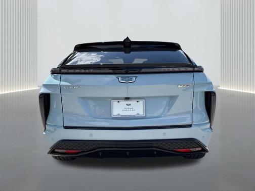 2026 Cadillac LYRIQ V Premium