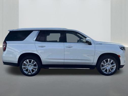 2022 Chevrolet Tahoe 4WD High Country