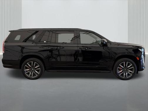 2022 Cadillac Escalade ESV Sport