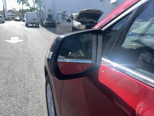 2022 Cadillac XT6 Luxury FWD