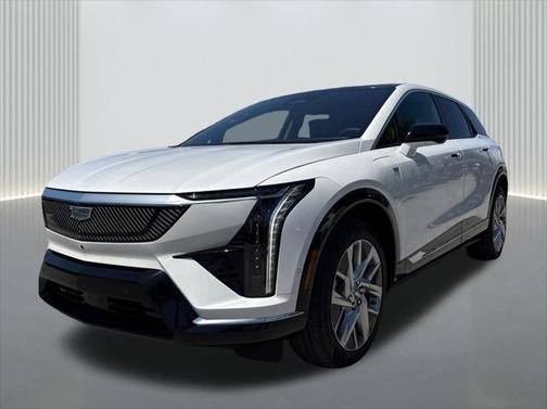 2025 Cadillac OPTIQ Luxury 1 AWD