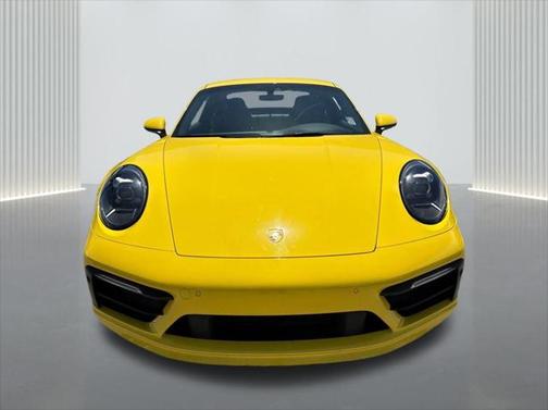 2022 Porsche 911 Carrera