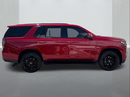 2022 Chevrolet Tahoe 2WD RST