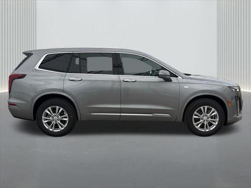 2025 Cadillac XT6 Luxury FWD