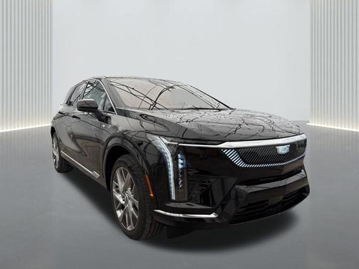 2025 Cadillac OPTIQ Luxury 1 AWD