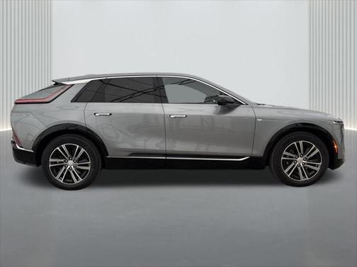 2025 Cadillac LYRIQ Luxury w/1SC