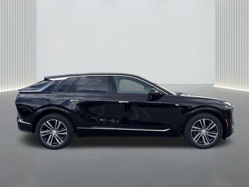 Stellar Black Metallic 2026 Cadillac LYRIQ Premium Luxury