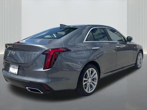 2022 Cadillac CT4 Luxury