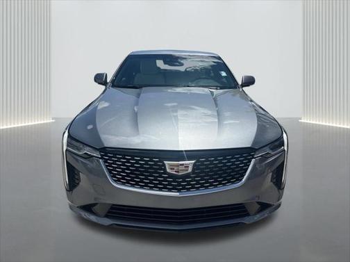 2022 Cadillac CT4 Luxury