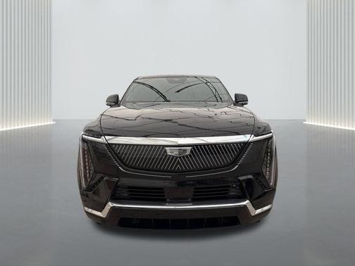 2025 Cadillac Escalade IQ Luxury 2