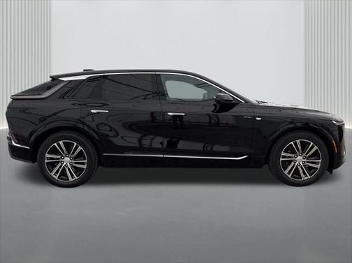 2025 Cadillac LYRIQ Luxury w/1SC