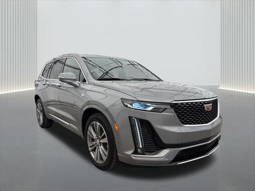 2025 Cadillac XT6 Premium Luxury FWD