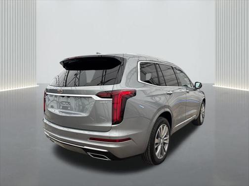 2025 Cadillac XT6 Premium Luxury FWD