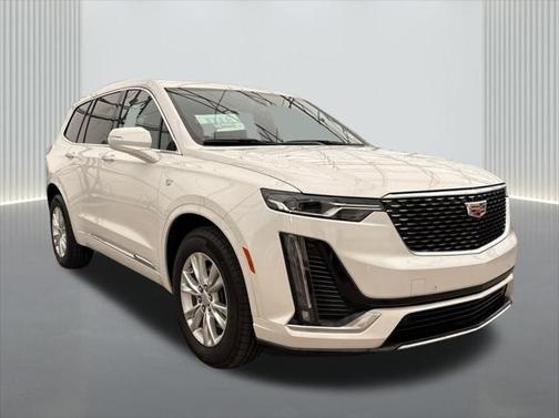 2025 Cadillac XT6 Luxury FWD