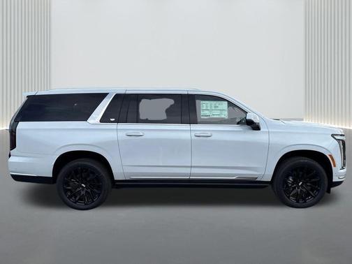 2026 Cadillac Escalade ESV Luxury