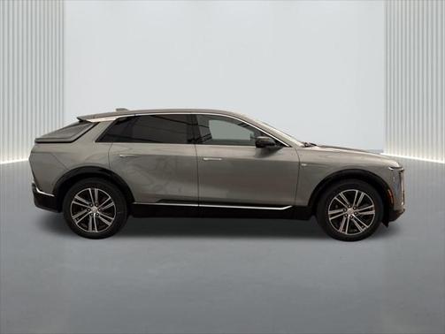 2025 Cadillac LYRIQ Luxury w/1SC