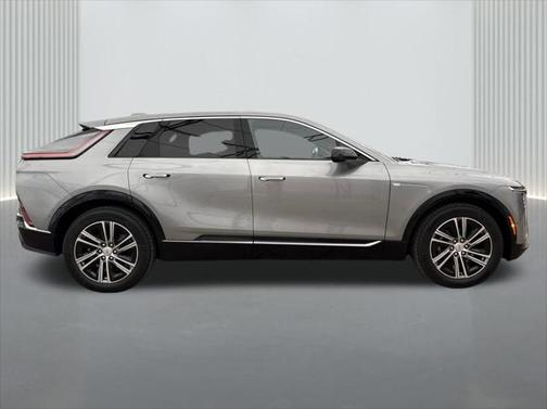 2025 Cadillac LYRIQ Luxury w/1SC